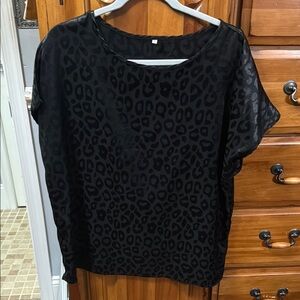 Black Leopard Print Women's Top